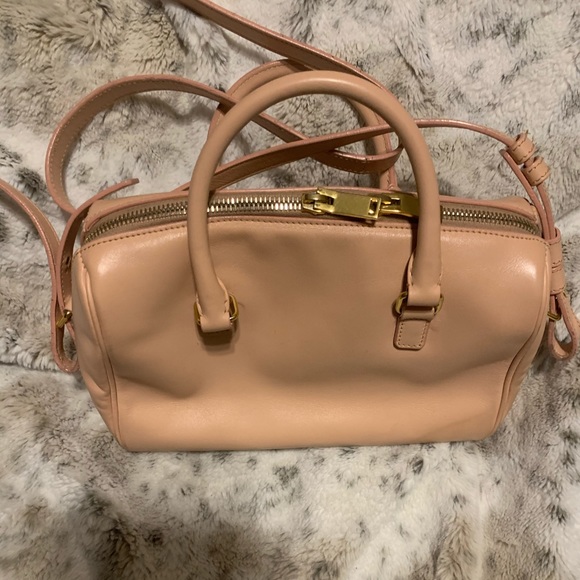 Saint Laurent classic Baby duffle bag 😍 - Picture 3 of 12